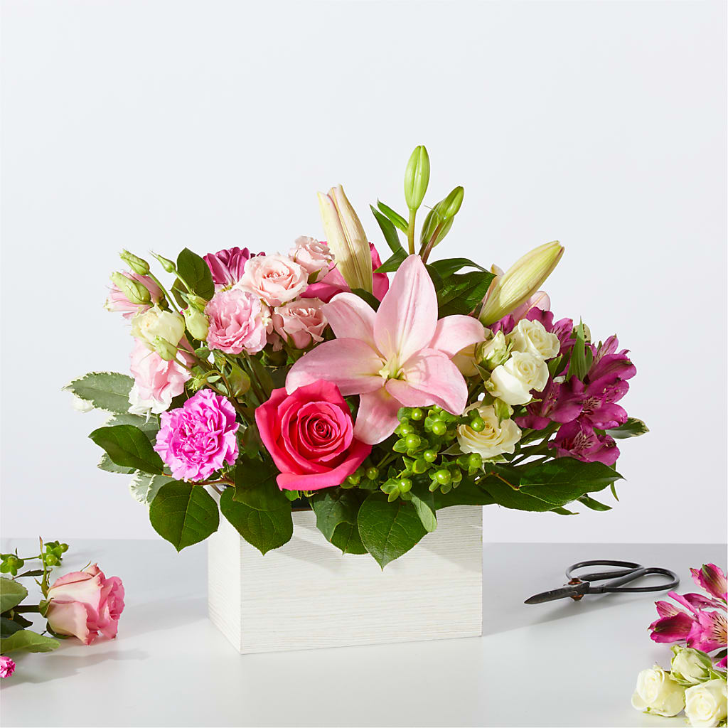 Sweetberry Box – A Florist Original – Sanford Floral Marketing, Sanford FL