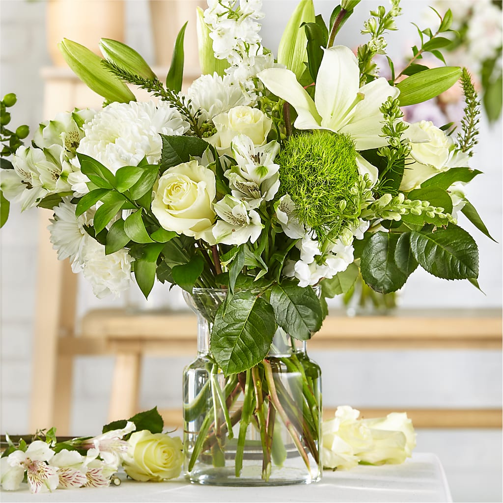 Classic Ivory – A Florist Original – Sanford Floral Marketing, Sanford FL