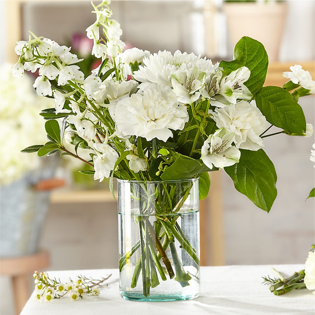 Classic Ivory – A Florist Original – Sanford Floral Marketing, Sanford FL