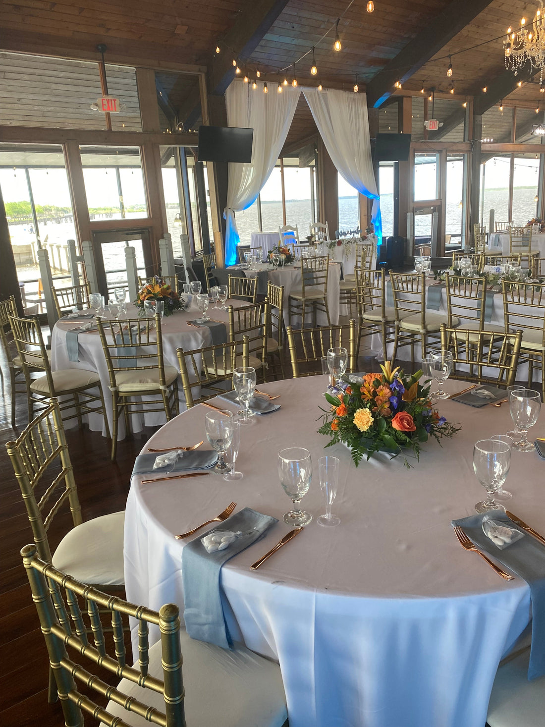 Brights at 520 On The Water