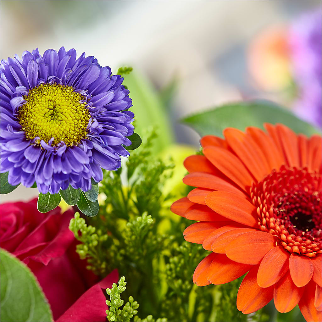 Bold & Bright – A Florist Original –  Sanford Floral Marketing, Sanford FL