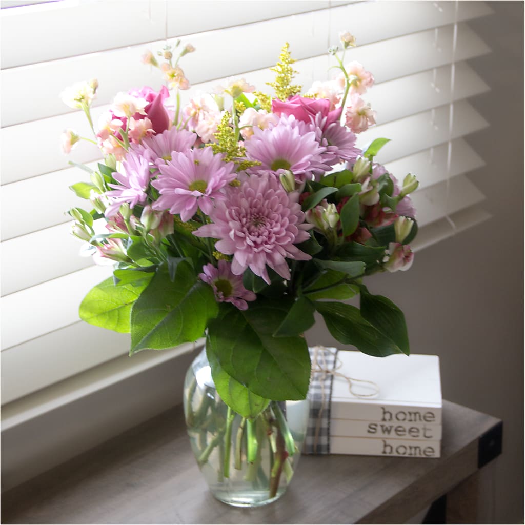 Pastel Tradition - A Florist Original –  Sanford Floral Marketing, Sanford FL