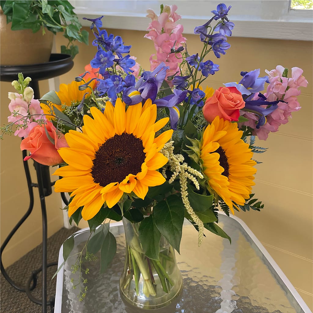 Rays of Life Bouquet –  Sanford Floral Marketing, Sanford FL