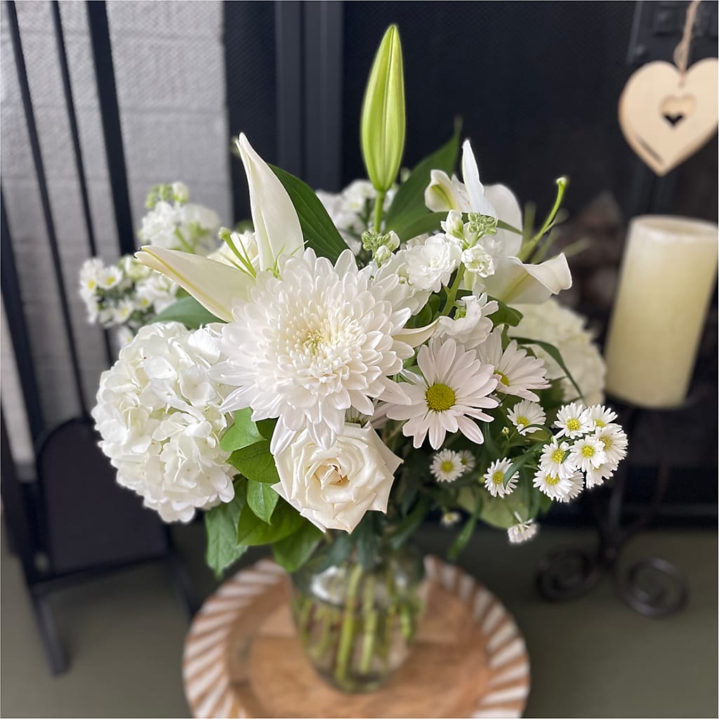 Classic Ivory – A Florist Original –  Sanford Floral Marketing, Sanford FL