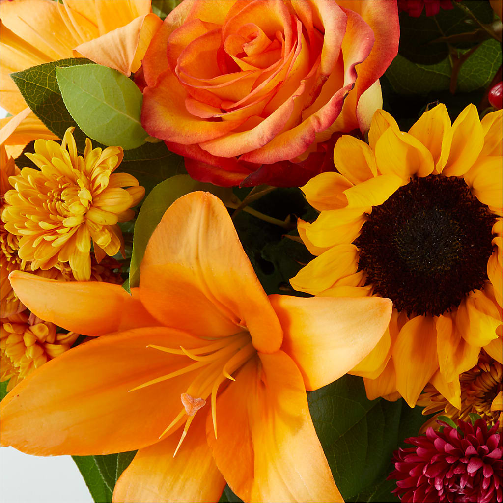 Grateful Centerpiece –  Sanford Floral Marketing, Sanford FL
