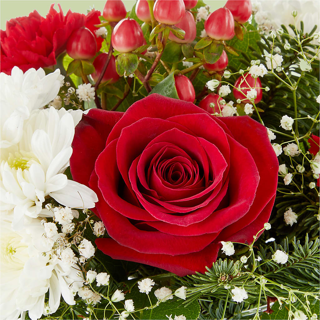 Chance of Flurries Bouquet –  Sanford Floral Marketing, Sanford FL