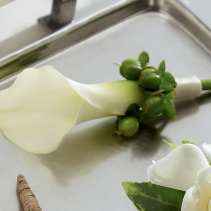 White Calla Boutonniere –  Sanford Floral Marketing, Sanford FL
